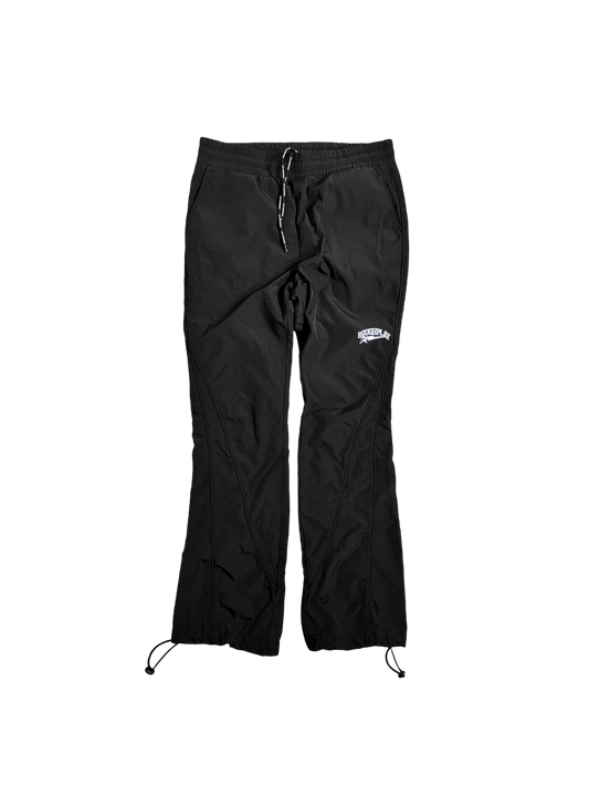 BLACK TRACKPANTS